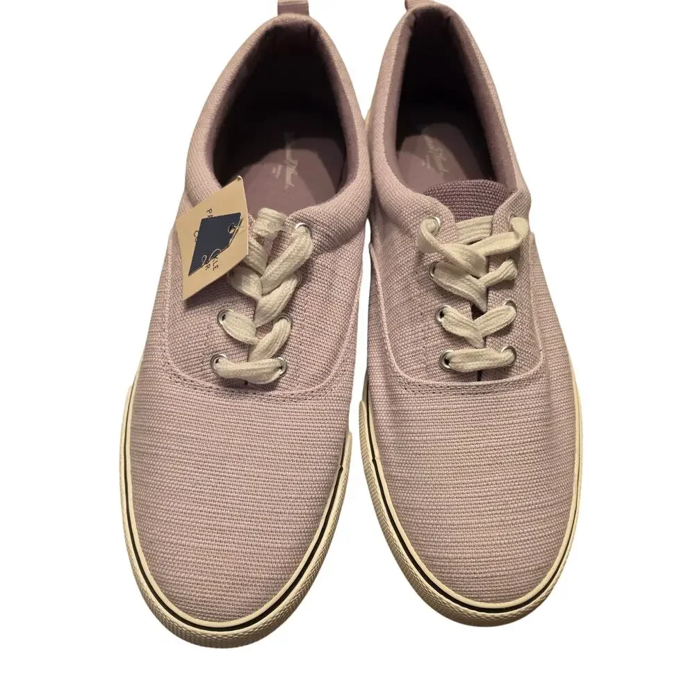NWT Universal Thread Molly Lavender Canvas Sneakers Size 10